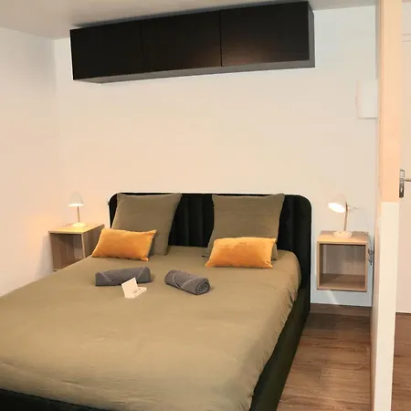 La Mansarde Des Remparts Apartment